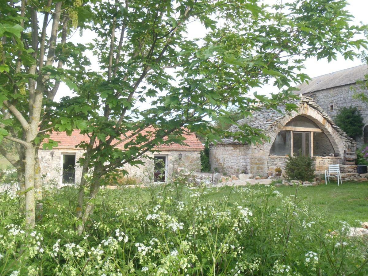 Chambres Du Domaine De Bombes Mostuéjouls Exteriér fotografie